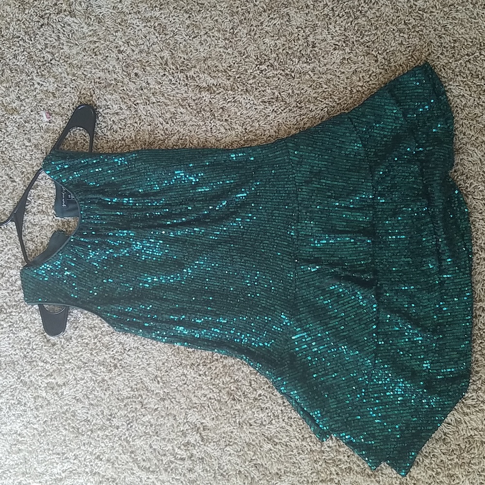 Dark Green Dress. Sam and Jess